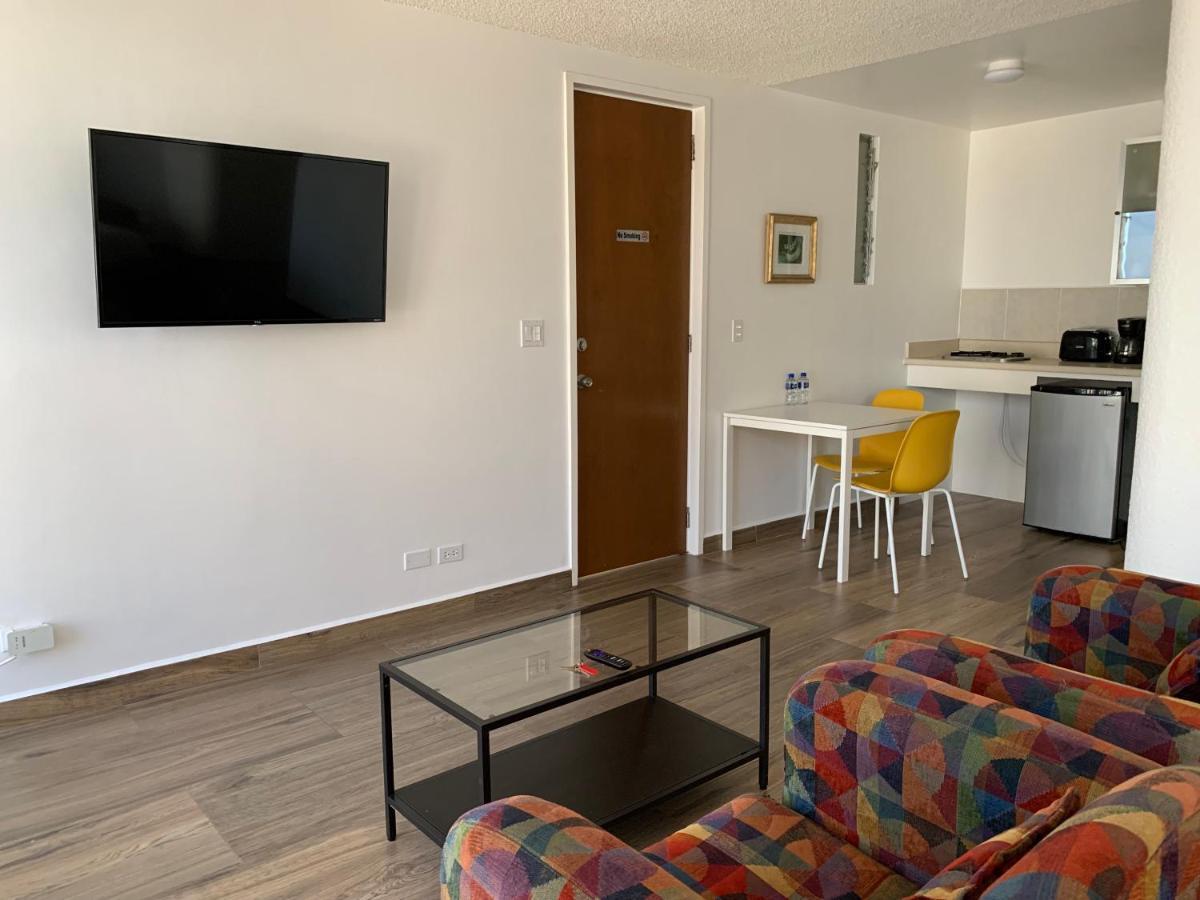 Dali Suites Hotel Tijuana Zewnętrze zdjęcie